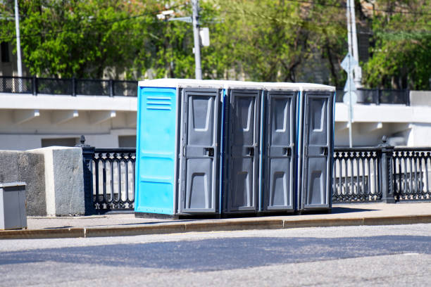 Best Portable restroom trailer rental  in Benwood, WV